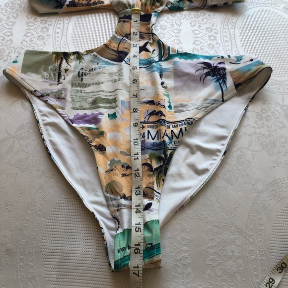 Royalty By MALUMA Women’s Size L One Piece Swimsuit Baiting Suit Welcome MIAMI - Picture 15 of 16